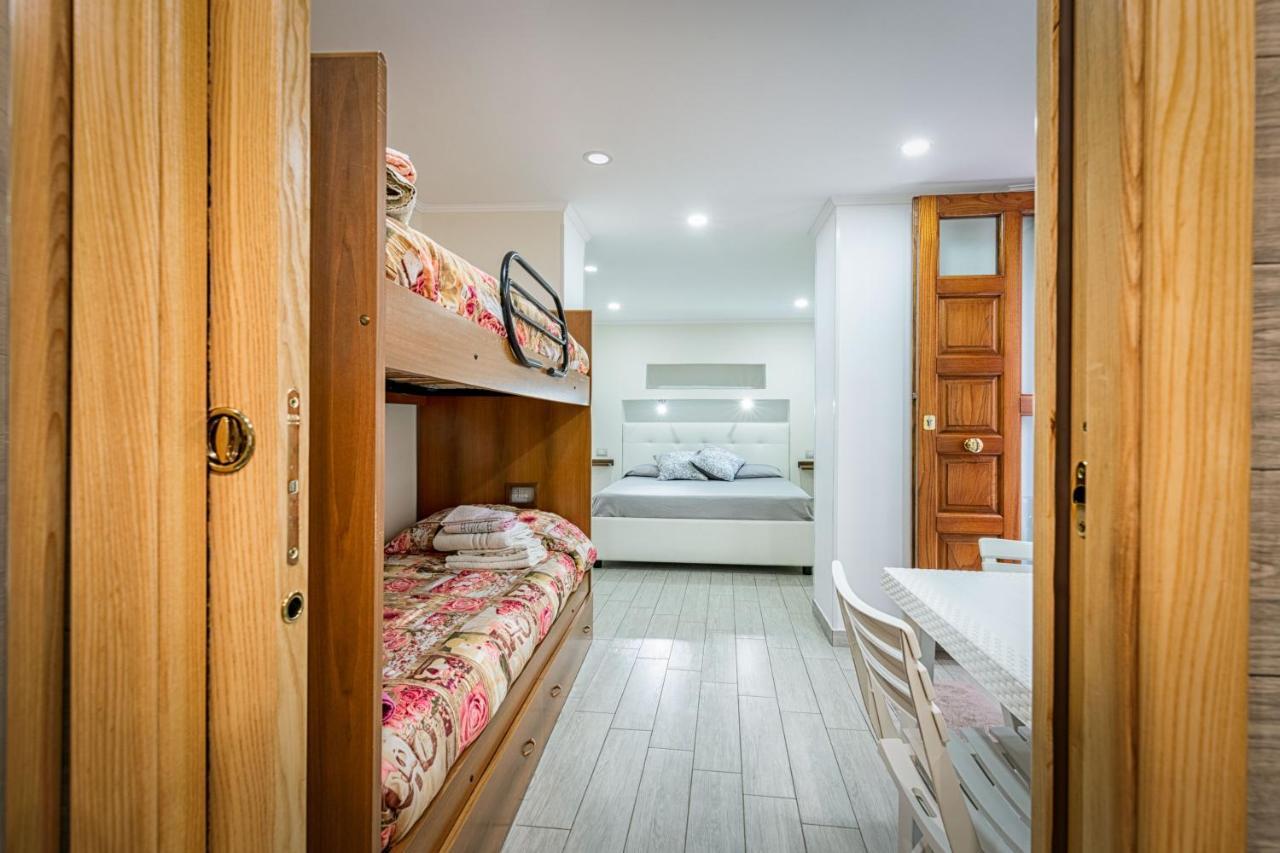 B&B Silver Sleep Papasidero Luaran gambar